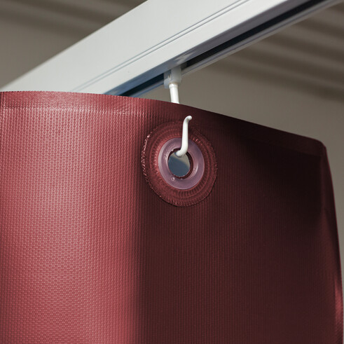 Stericurtain Touchpoint 13 Burgundy Square